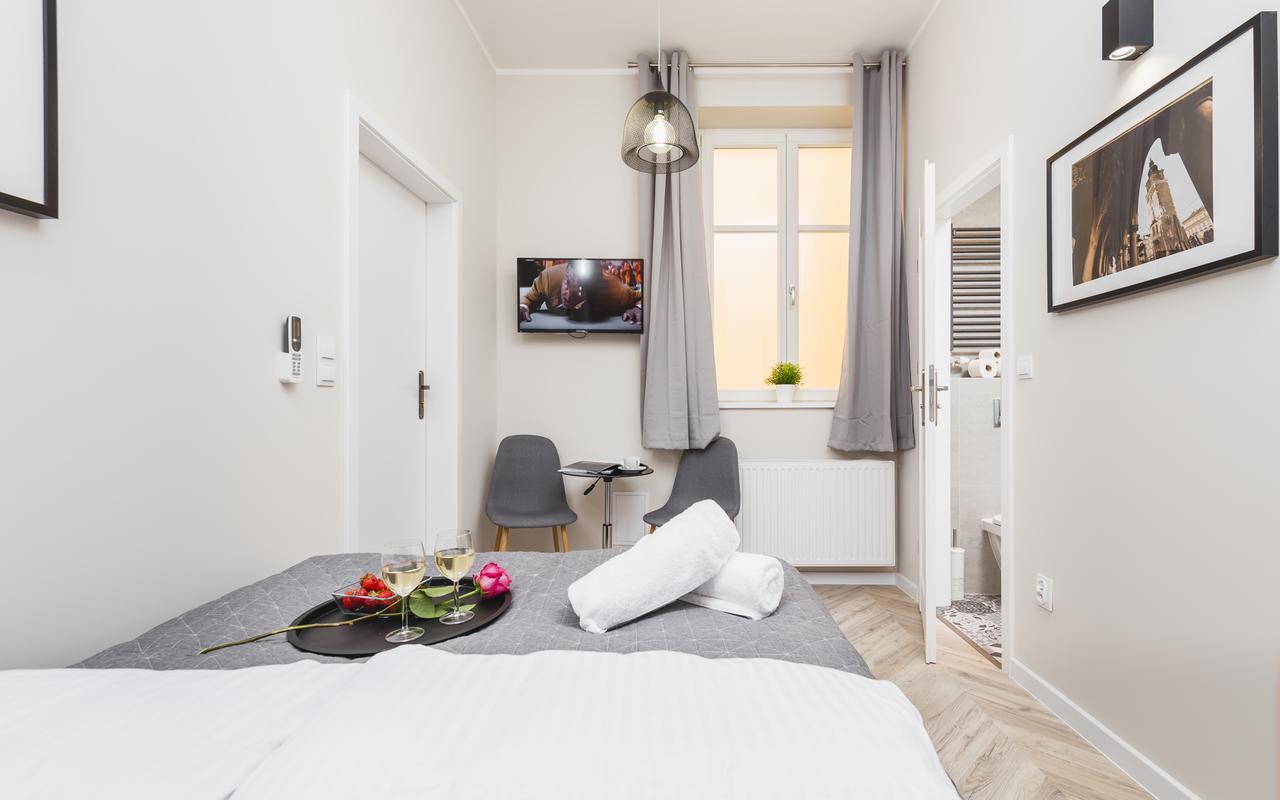 Agnes Apartments Old Town Krakau Buitenkant foto